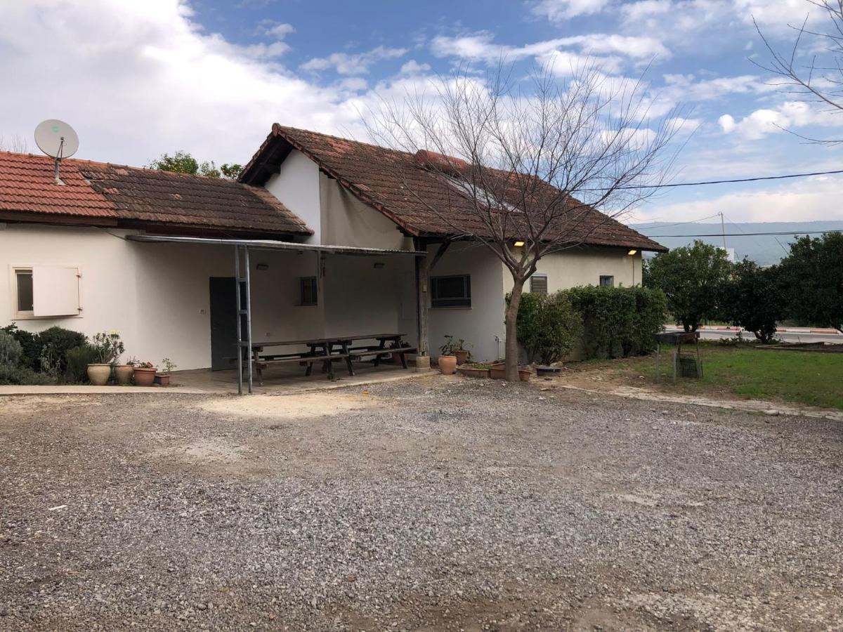 Kurlender Guest House Sheʼar Yashuv Exterior foto